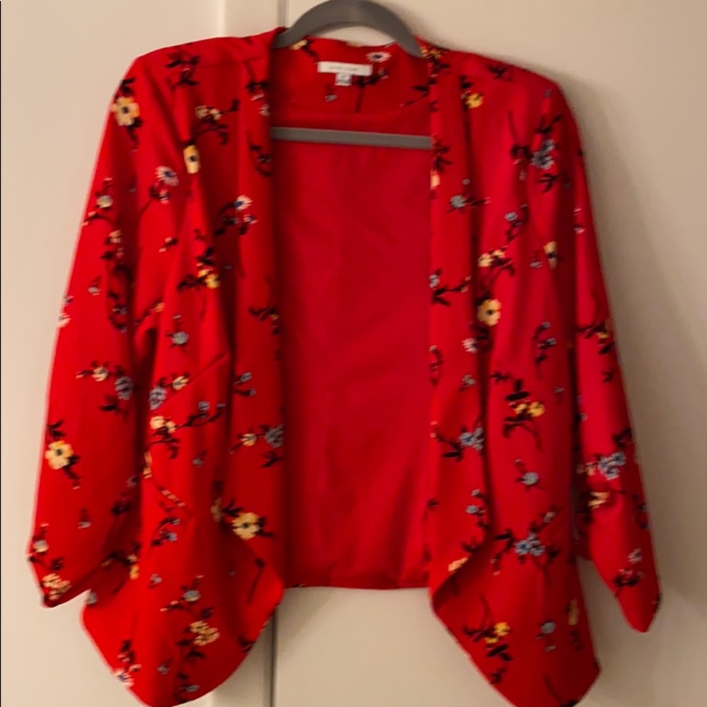 City Vibe Floral Blazer - New with Tags